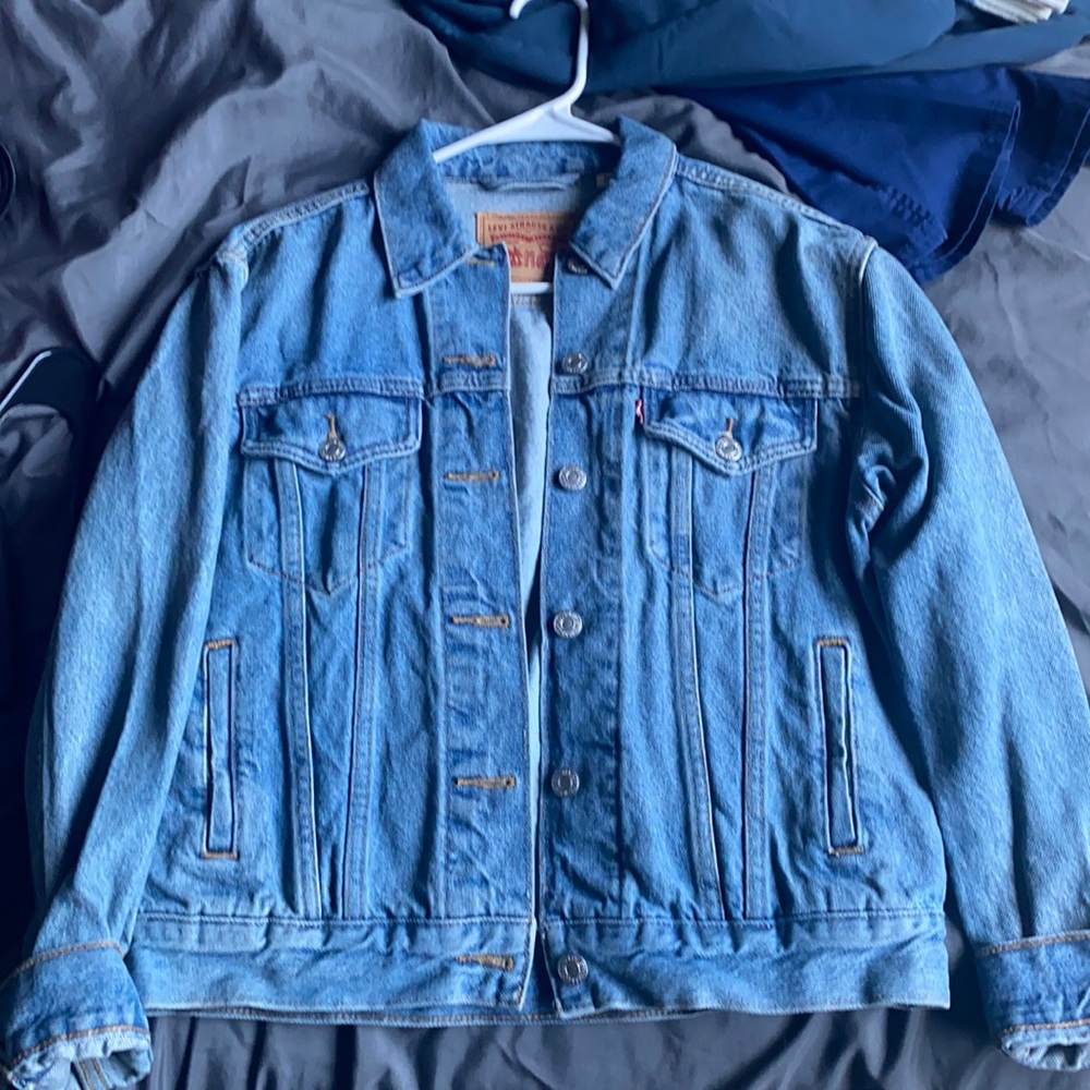 Levi’s Jean jacket size xs
